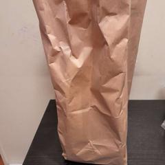 Sac papier marron, a été signalé par TCL utilisant iLost