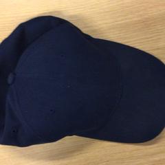 Baseballová čepice, jak nahlášeno Canisius-Wilhelmina Ziekenhuis pomocí iLost