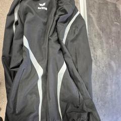 Sport jas Zwart, as reported by Centraal magazijn using iLost