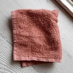 سلاببيرتجي، كما تم الإبلاغ عنه بواسطة DierenPark Amersfoort عبر iLost