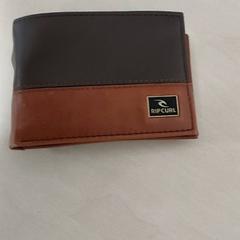 Peňaženka, ako bolo nahlásené Regio Antwerpen - Brussel pomocou iLost