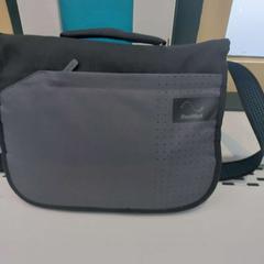 Bolsa, ha sido reportado por Arriva Limburg Zuid con iLost