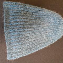 Beanie bleu, jak nahlášeno TCL pomocí iLost