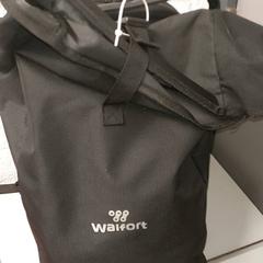 Mochila, como reportado por Regio Antwerpen - Brussel utilizando o iLost