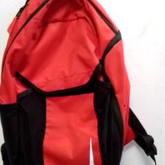 Mochila, como reportado por Hermes Eindhoven utilizando o iLost