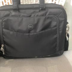 Laptop tas Zwart van Dell, jak nahlášeno UMC Utrecht pomocí iLost