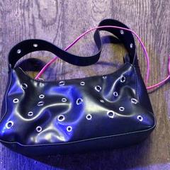 Taška Zwart, jak nahlášeno De Heeren van Aemstel pomocí iLost