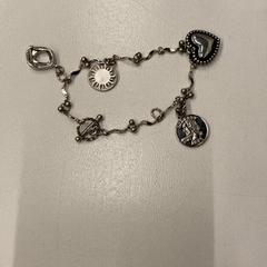 Armband, rapporterat av IKEA神戸 med iLost