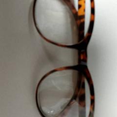 Lentes, segundo informou Centraal magazijn usando iLost