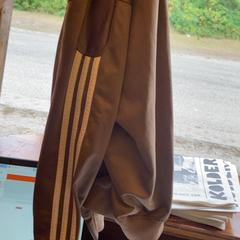 Bunda Beige adidas, jak nahlášeno Into The Great Wide Open pomocí iLost