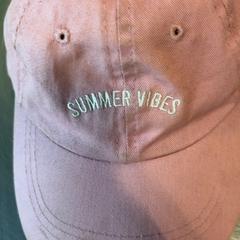 Casquette, as reported by Burgers' Zoo using iLost