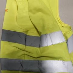 Vêtements Fluo hesje, a été signalé par Regio West-Vlaanderen utilisant iLost