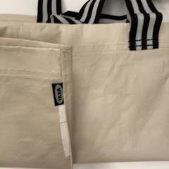 トートバッグ がiLostで IKEA神戸 によって報告されました