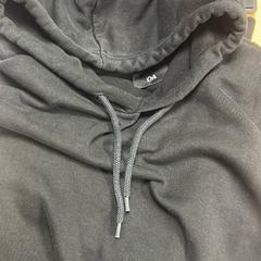 Hoodie, gemeldet von Sheraton Brussels Airport Hotel über iLost