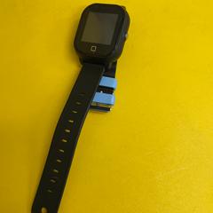 Náramkové hodinky, como reportado por IKEA Praha – Černý Most utilizando o iLost