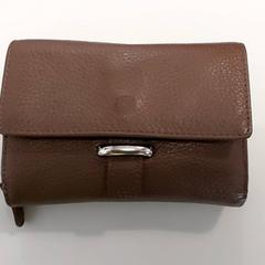 Brieftasche Pipelears, gemeldet von Regio Limburg - Leuven über iLost