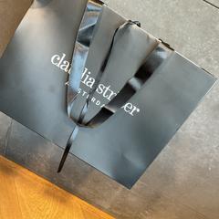 Purchase & Tote bag, as reported by Designer Outlet Roosendaal using iLost