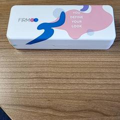 Brillendoos , met inhoud, amint azt Connexxion Haarlem AML az iLost segítségével jelentette.