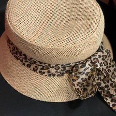 帽子 がiLostで MEININGER Hotel Bordeaux Gare Saint-Jean によって報告されました