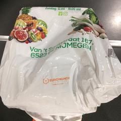 حقائب حمل وحقائب اليد، كما تم الإبلاغ عنه بواسطة Breng Nijmegen عبر iLost