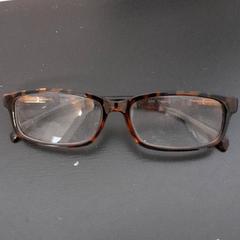 Lentes, segundo informou Qbuzz servicepunt  Emmen usando iLost