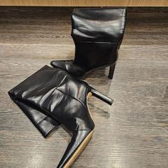 Laarzen Zwart  37, zoals gemeld door WestCord Hotel Eindhoven met iLost