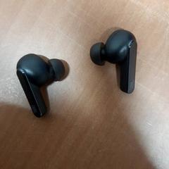 Earpods, as reported by Grand Hotel Amrath Kurhaus using iLost