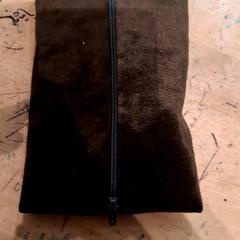 Bossa Bruin met rits, segons ha informat IKEA Wilrijk mitjançant iLost