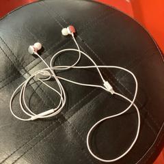 Ecouteurs, ha sido reportado por MEININGER Hotel Bordeaux Gare Saint-Jean con iLost