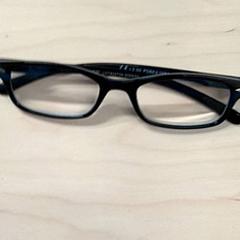 Ulleres, segons ha informat IKEA Gent mitjançant iLost