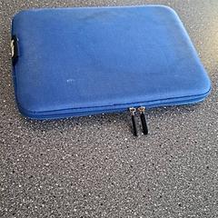 Taška na notebook, ako bolo nahlásené Connexxion Amstelland-Meerlanden Amstelveen pomocou iLost