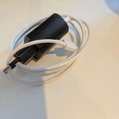 Adaptador, segundo informou Inntel Hotels Utrecht Centre usando iLost