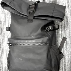 Ryggsäck Zwart, rapporterat av Arriva Vechtdallijnen med iLost