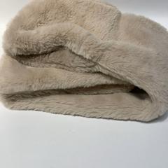 マフラー, som rapportert av IKEA横浜 ved bruk av iLost