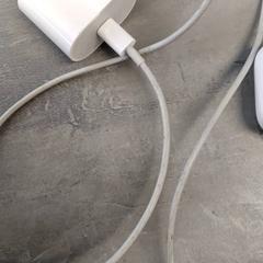 충전기 Met oortjes, iLost를 사용하여 Arriva Friesland / Groningen에 보고됨