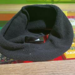 Scaldacollo Neck warmer black, come riportato da MEININGER Hotel Berlin East Side Gallary utilizzando iLost