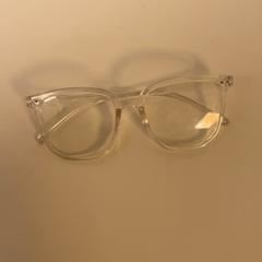 眼鏡 Transparant がiLostで Pathé Schiedam によって報告されました