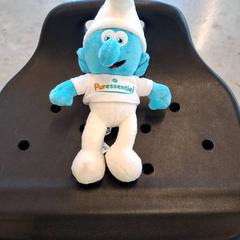 Plüss Stroumph, amint azt IKEA Dijon az iLost segítségével jelentette.