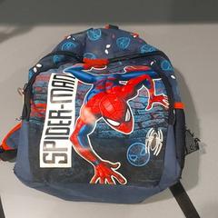 Rucksack, gemeldet von Regio Limburg - Leuven über iLost