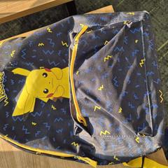 배낭 Pokemon, iLost를 사용하여 Connexxion Noord Holland Noord Alkmaar에 보고됨