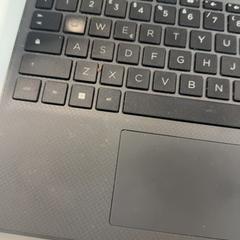 Il computer portatile HP, come riportato da Marriott Executive Apartments Brussels utilizzando iLost