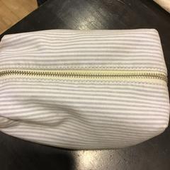 Borsa, come riportato da U-OV Utrecht utilizzando iLost