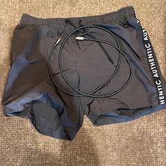 Shorts & Kabel-, rapporterat av Van der Valk Hotel Apeldoorn - De Cantharel med iLost