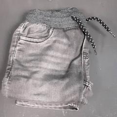 Pantalón, segundo informou Diergaarde Blijdorp usando iLost