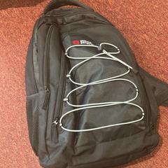 Rucksack, gemeldet von Arriva Achterhoek-Rivierenland über iLost