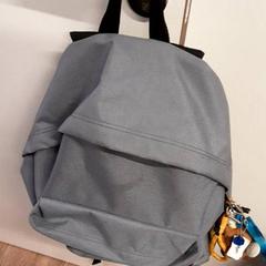 Motxila, gisa salatu by Qbuzz ZHN iLost erabiliz