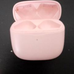 Boîtier d'écouteurs, a été signalé par Qbuzz servicepunt  Emmen utilisant iLost