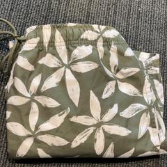 ショーツ がiLostで Inntel Hotels Amsterdam Landmark によって報告されました