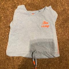 T shirt, zoals gemeld door Van der Valk Hotel Apeldoorn - De Cantharel met iLost