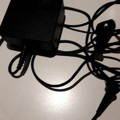 İLost kullanarak Campus Den Haag tarafından bildirildiği gibi Adaptör Zwarte LENOVO adapter